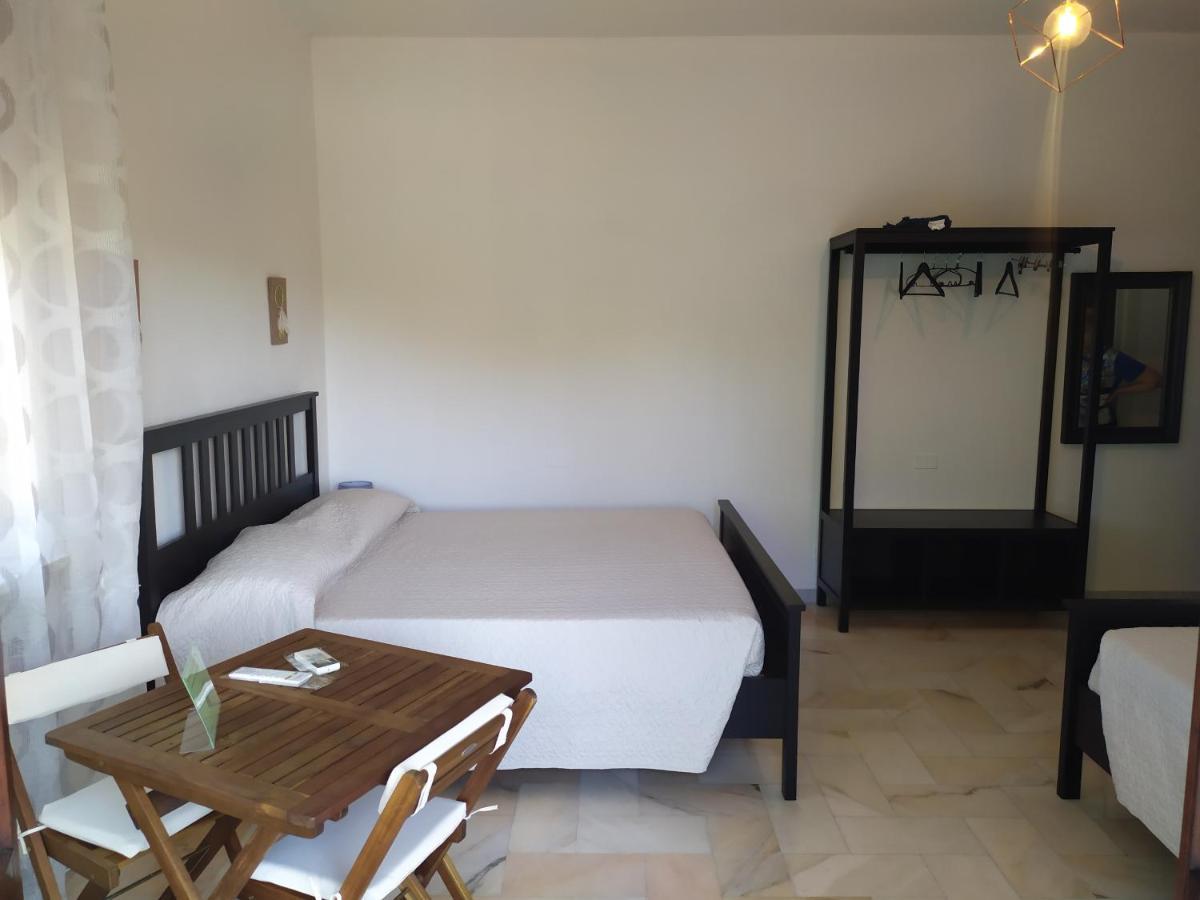 B&B Tra Mare E Marmo Marina Di Carrara Buitenkant foto
